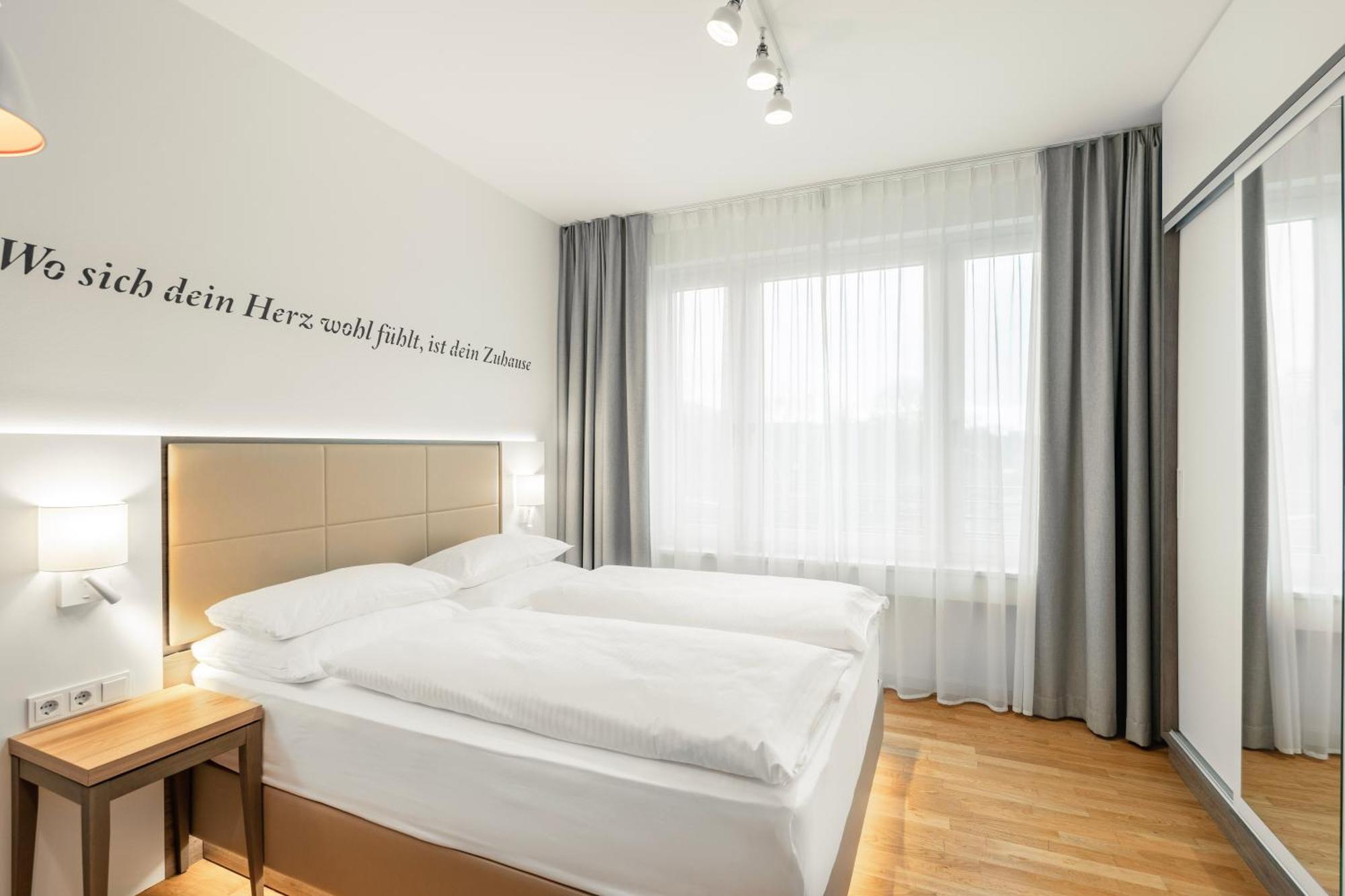 Highpark Berlin Am Potsdamer Platz Room photo