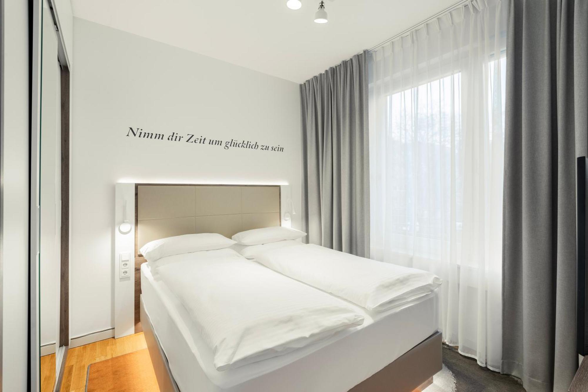 Highpark Berlin Am Potsdamer Platz Exterior photo